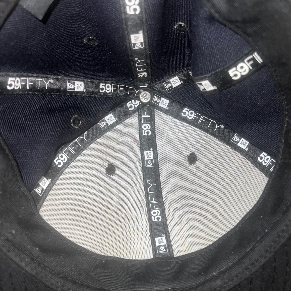 New Era New York Yankees 59FIFTY Fitted Hat Navy Blue MLB On-Field Cap 7 5/8 - Picture 10 of 10